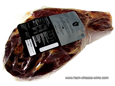 Iberico Ham de Bellota Pata Negra Boneless Details 3