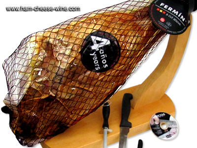 Pure Iberico Bellota Ham Fermín - Economic Ham Carving Kit Details 2